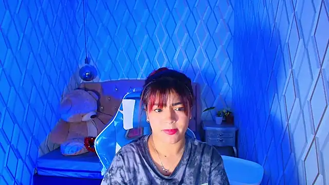 NicolleTaylor online show from February 22, 2026, 4:15 am