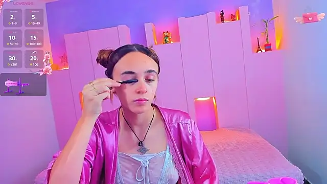 angelikarose1 online show from February 25, 2025, 3:42 am