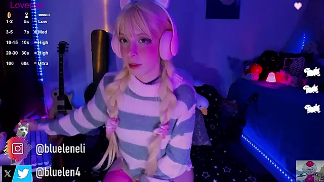 Snapshot of bluelen chatting on March 6, 2025, 11:47 am bluelen online show from March 6, 2025, 11:47 am