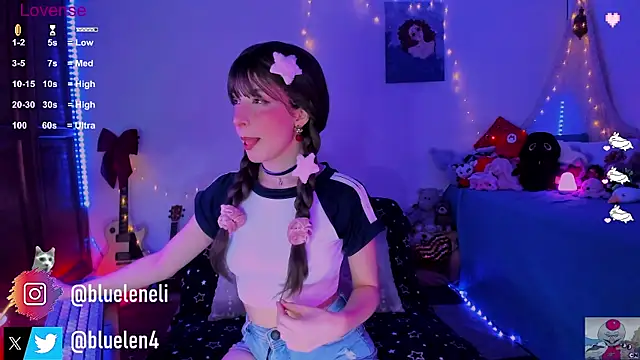 Snapshot of bluelen chatting on February 27, 2025, 8:24 am bluelen online show from February 27, 2025, 8:24 am