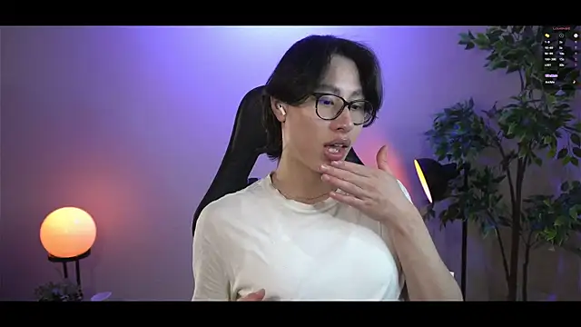 SrLuis18 online show from February 25, 2025, 2:47 am