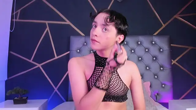 Brann tadzio online show from February 17, 2025, 2:09 am