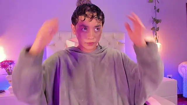 Brann tadzio online show from February 14, 2025, 12:03 pm