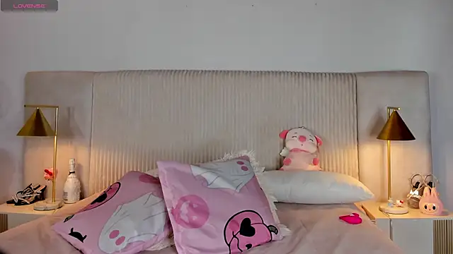 susan zc online show from November 11, 2025, 8:25 pm