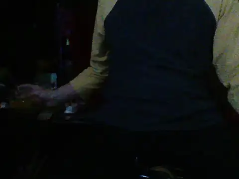 mrdemoncrowly online show from September 25, 2025, 8:31 am