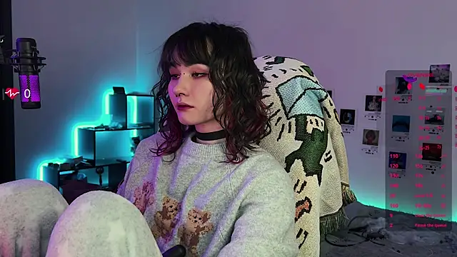 deadlysweet online show from September 25, 2025, 1:11 am