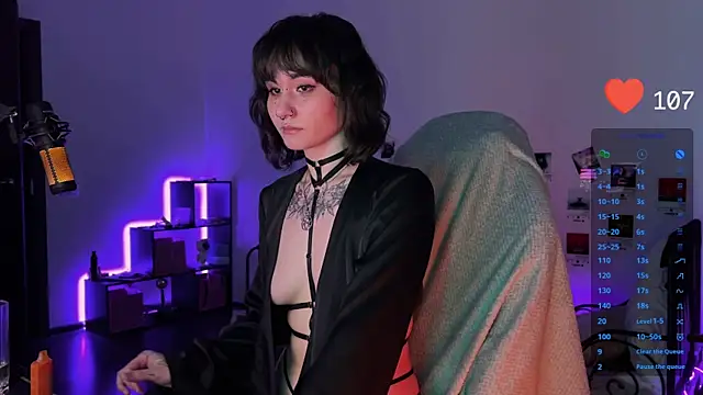 deadlysweet online show from March 16, 2025, 12:34 am