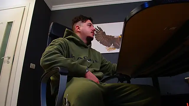 Snapshot of JoshKnights chatting on March 20, 2025, 5:35 am JoshKnights online show from March 20, 2025, 5:35 am