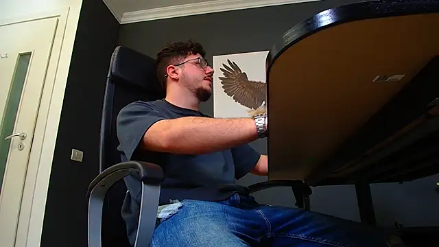 Snapshot of JoshKnights chatting on March 15, 2025, 9:09 am JoshKnights online show from March 15, 2025, 9:09 am