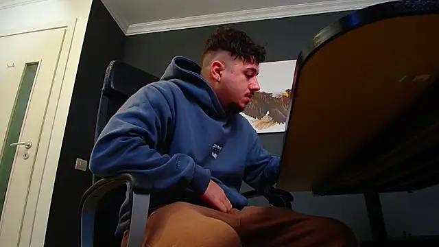 Snapshot of JoshKnights chatting on March 19, 2025, 5:41 am JoshKnights online show from March 19, 2025, 5:41 am