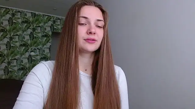 Olivia shine online show from November 11, 2025, 6:08 am