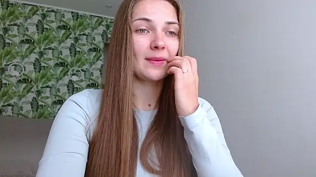 Olivia shine online show from September 27, 2025, 4:29 am