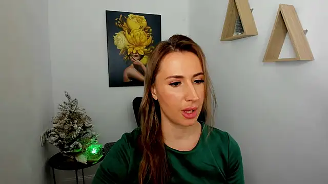 PassionGlow online show from December 3, 2025, 10:14 am