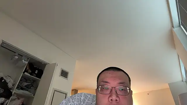 slaveasianboy online show from March 13, 2026, 3:50 pm