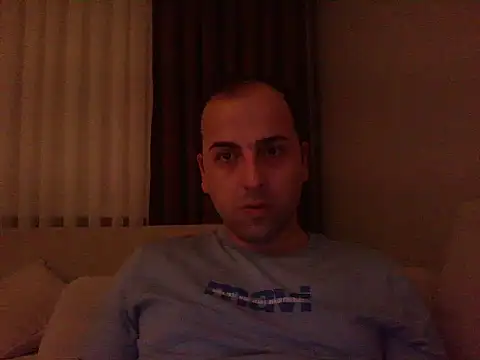 Snapshot of Yldrmm_9553 chatting on June 10, 2026, 8:10 pm Yldrmm 9553 online show from June 10, 2026, 8:10 pm