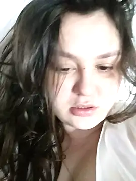 BlackCurly online show from February 16, 2025, 8:44 pm