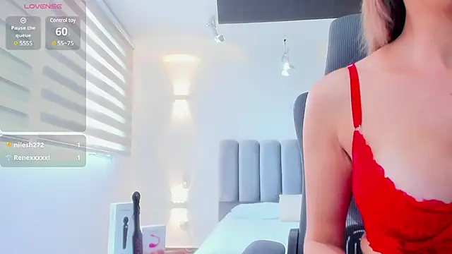 AnaRuiz online show from March 14, 2025, 3:25 pm