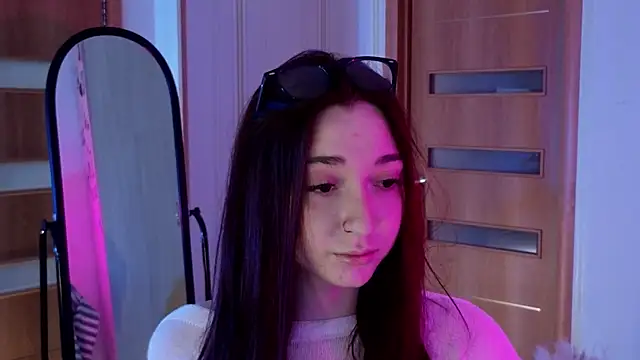 YasmineWest online show from January 17, 2025, 8:34 am