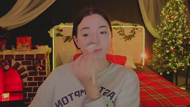 YasmineWest online show from December 2, 2025, 2:01 am