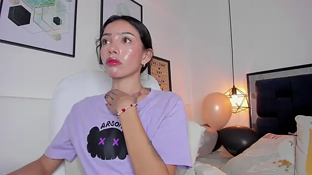 amysc online show from October 31, 2025, 1:19 pm