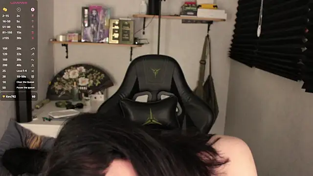 carthylovvve online show from March 13, 2025, 6:56 pm