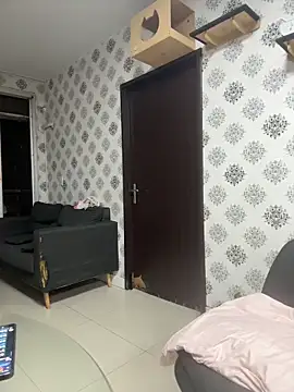 Snapshot of samilux5 chatting on February 19, 2026, 4:42 am samilux5 online show from February 19, 2026, 4:42 am