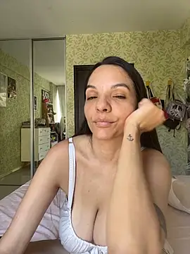 Snapshot of samilux5 chatting on March 2, 2026, 3:41 pm samilux5 online show from March 2, 2026, 3:41 pm