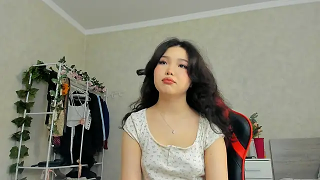 Snapshot of wastforu chatting on February 19, 2025, 8:22 am wastforu online show from February 19, 2025, 8:22 am