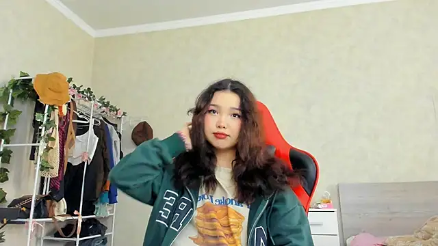 Snapshot of wastforu chatting on March 19, 2025, 10:00 am wastforu online show from March 19, 2025, 10:00 am