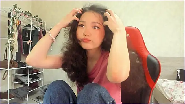 Snapshot of wastforu chatting on February 19, 2026, 11:07 am wastforu online show from February 19, 2026, 11:07 am