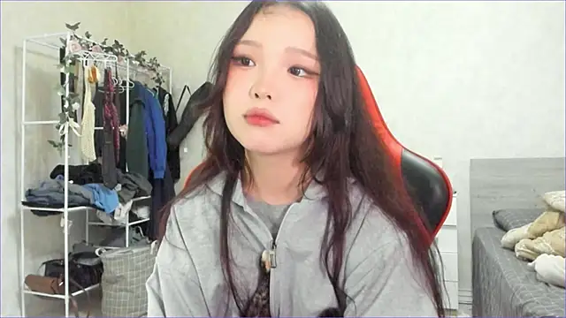 wastforu online show from April 8, 2026, 12:06 pm