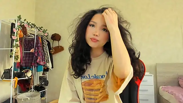 Snapshot of wastforu chatting on October 20, 2025, 6:37 am wastforu online show from October 20, 2025, 6:37 am