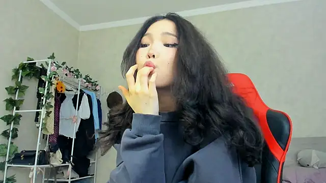 Snapshot of wastforu chatting on March 3, 2025, 1:12 pm wastforu online show from March 3, 2025, 1:12 pm