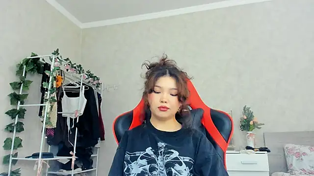 Snapshot of wastforu chatting on February 10, 2025, 10:53 am wastforu online show from February 10, 2025, 10:53 am