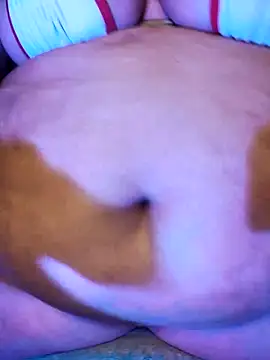 Snapshot of samy_belly32 chatting on April 1, 2026, 1:08 am samy belly32 online show from April 1, 2026, 1:08 am