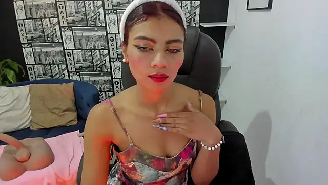 Lilithsabeth online show from March 11, 2025, 6:08 am