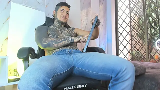 JAXXXONHERD online show from March 14, 2025, 7:34 pm