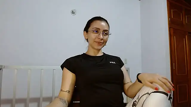 Snapshot of jazzhot13 chatting on March 5, 2025, 10:43 pm jazzhot13 online show from March 5, 2025, 10:43 pm