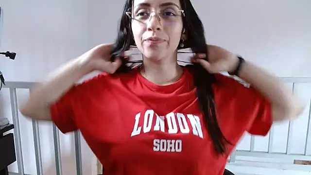 Snapshot of jazzhot13 chatting on February 8, 2025, 3:31 pm jazzhot13 online show from February 8, 2025, 3:31 pm