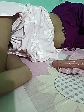 Snapshot of Tujo_islam chatting on November 17, 2025, 8:51 am Tujo islam online show from November 17, 2025, 8:51 am