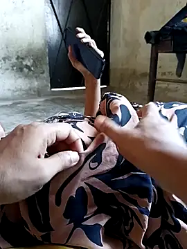 Snapshot of Tujo_islam chatting on October 19, 2025, 8:17 am Tujo islam online show from October 19, 2025, 8:17 am