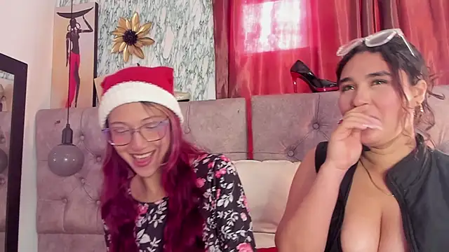  Scarlett 01 online show from December 18, 2025, 2:43 pm