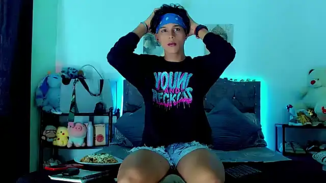 Liamscott  online show from February 7, 2026, 8:06 pm