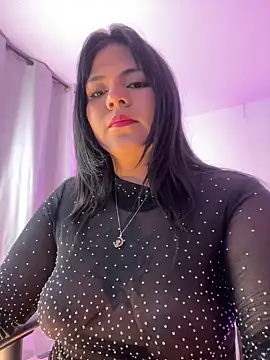 Snapshot of JulianaCastillo chatting on March 16, 2025, 8:54 am JulianaCastillo online show from March 16, 2025, 8:54 am