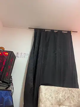 JulianaCastillo online show from December 23, 2025, 9:30 am