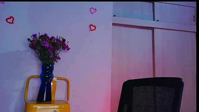 purple em69 online show from February 22, 2026, 5:21 am