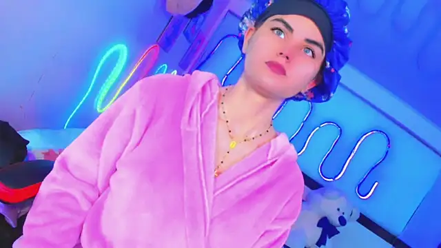 Jessica smith 1 online show from February 2, 2026, 11:20 am