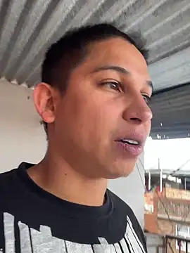 CoreAlejito online show from November 25, 2025, 4:40 pm