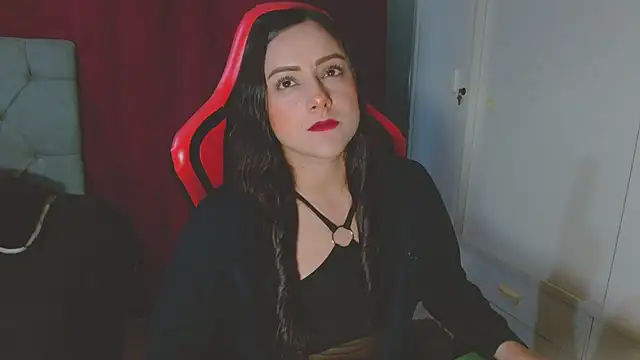 Noamartin  online show from February 17, 2026, 11:13 pm