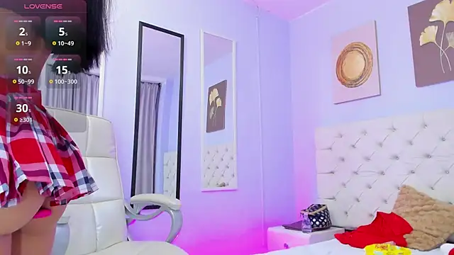 Snapshot of sarah_cruzz_ chatting on December 12, 2024, 12:38 am sarah cruzz online show from December 12, 2024, 12:38 am